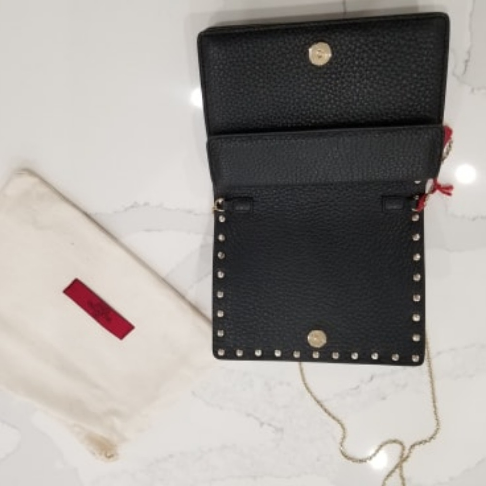 Sold Tradesy Valentino Rockstud Chain Pouch - Picture 3 of 7